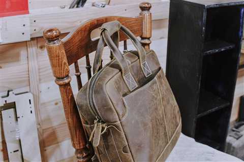 Crafting Sophistication: Your Ultimate Buying Guide for Leather Briefcases