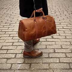 Buying a Leather Weekender Duffel Bag? Five Qualities to Look For