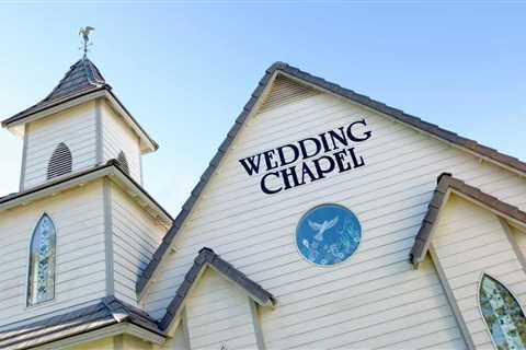 What's Your Signature Wedding Cocktail?